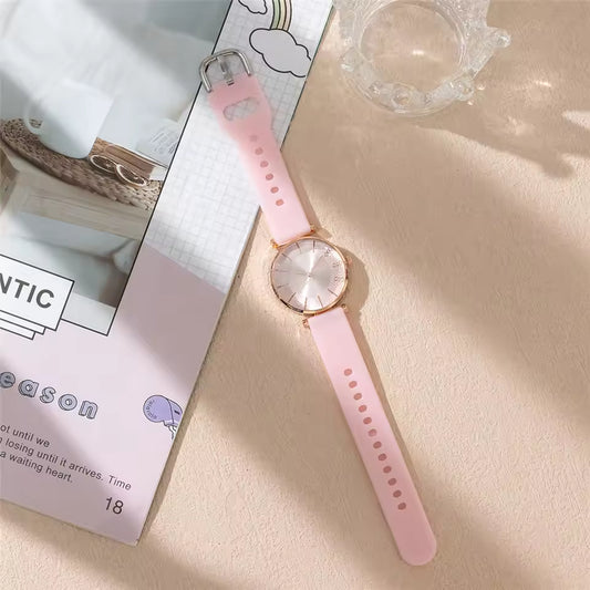Fashion Simple With Diamonds Ladies Quartz Watches